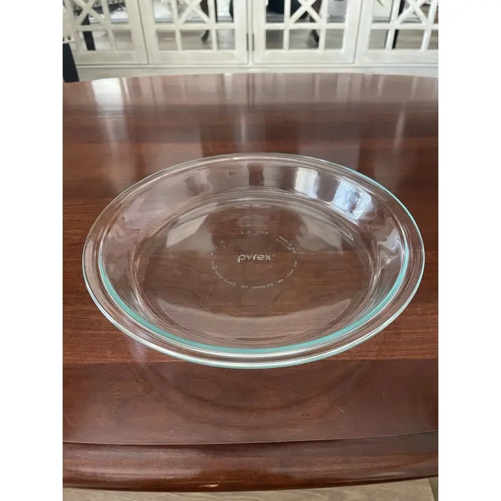 Pyrex 209 Pie Plate 9